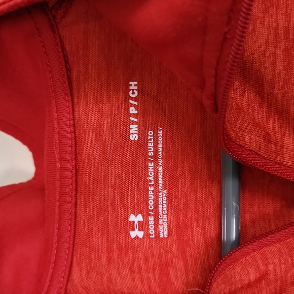3 small under Armour half zipper - Picture 3 of 6